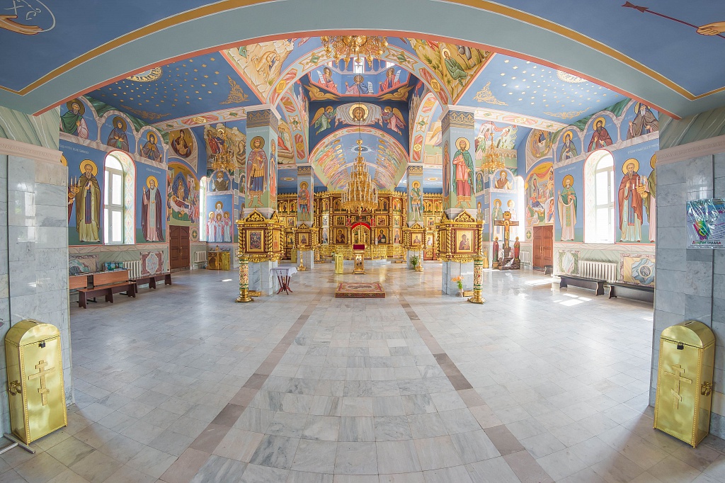 Успенский собор в Ярославле вход